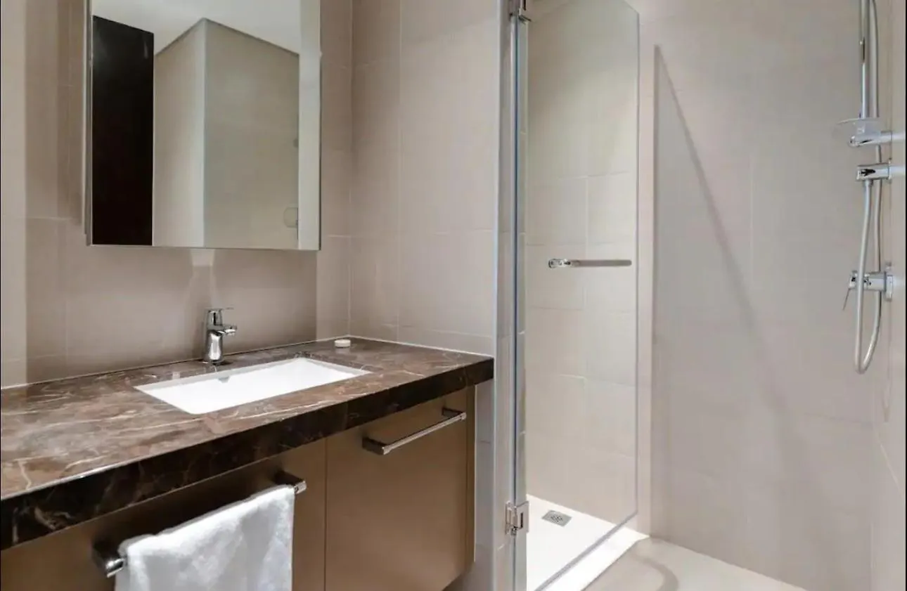 Aws Holiday Homes - Stunning Duplex Masterpiece Dubai Apartment